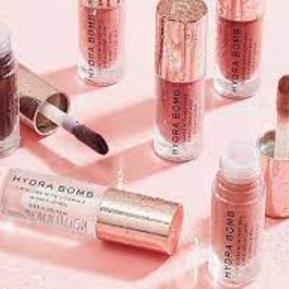Revolution Beauty, Hydra Bomb Lip Gloss, HighRevolution Hydra Bomb Lipgloss - Picture 7 of 8